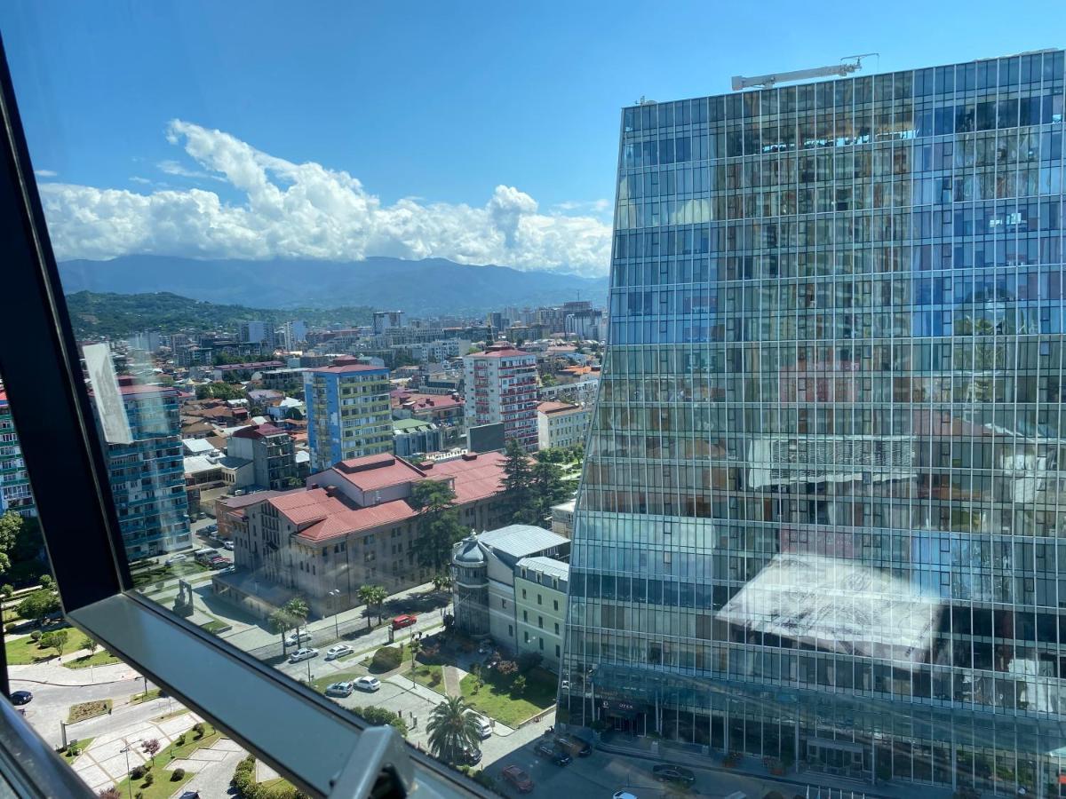 Apartment In Porta Batumi Tower Bagian luar foto