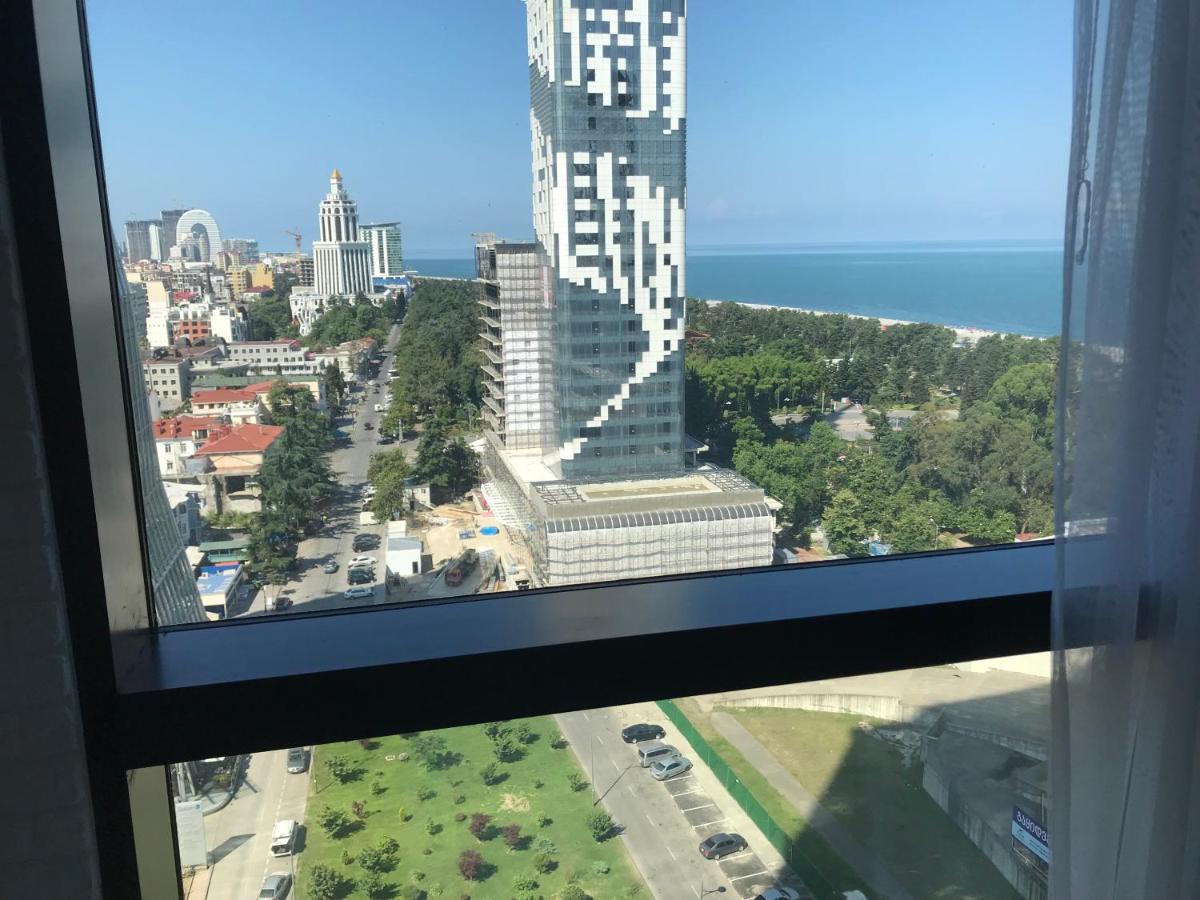 Apartment In Porta Batumi Tower Bagian luar foto