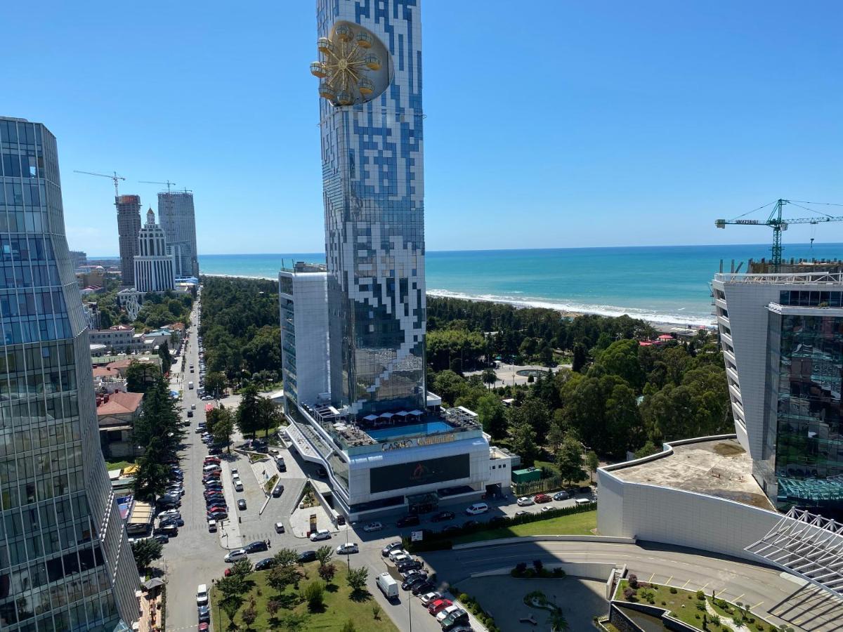 Apartment In Porta Batumi Tower Bagian luar foto