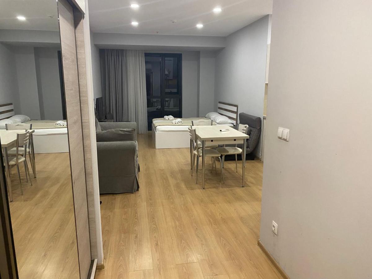 Apartment In Porta Batumi Tower Bagian luar foto